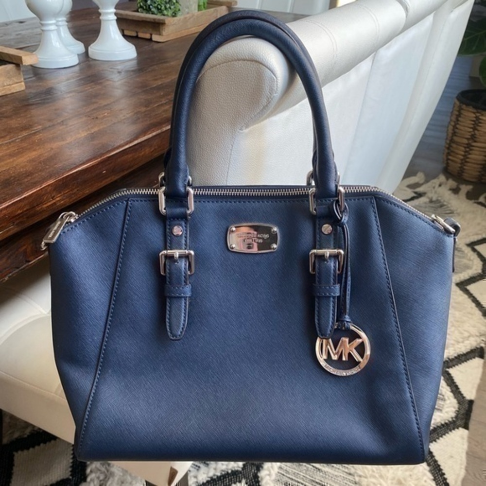 Michael Kors Ciara Large Tote